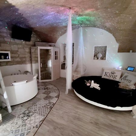Venusuite Venosa - Luxury House, Spa & Relax - Exteriör bild